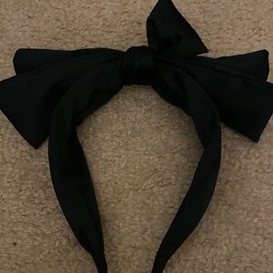 Elegant Black Bow Headband